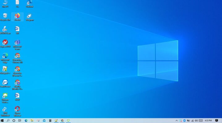 How to change the size of taskbar in windows | Tech Naandi Solutions